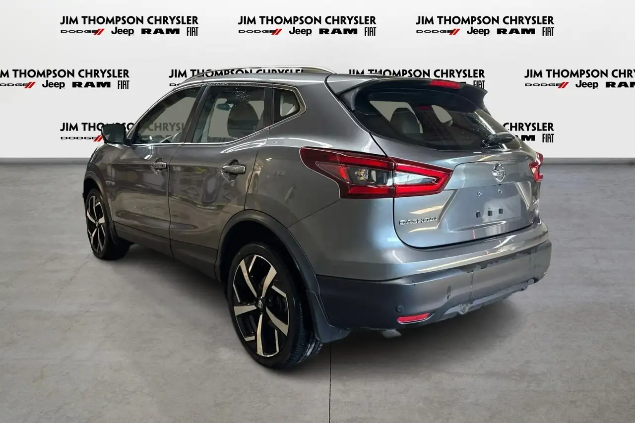 Nissan Qashqai снимка Nissan Qashqai