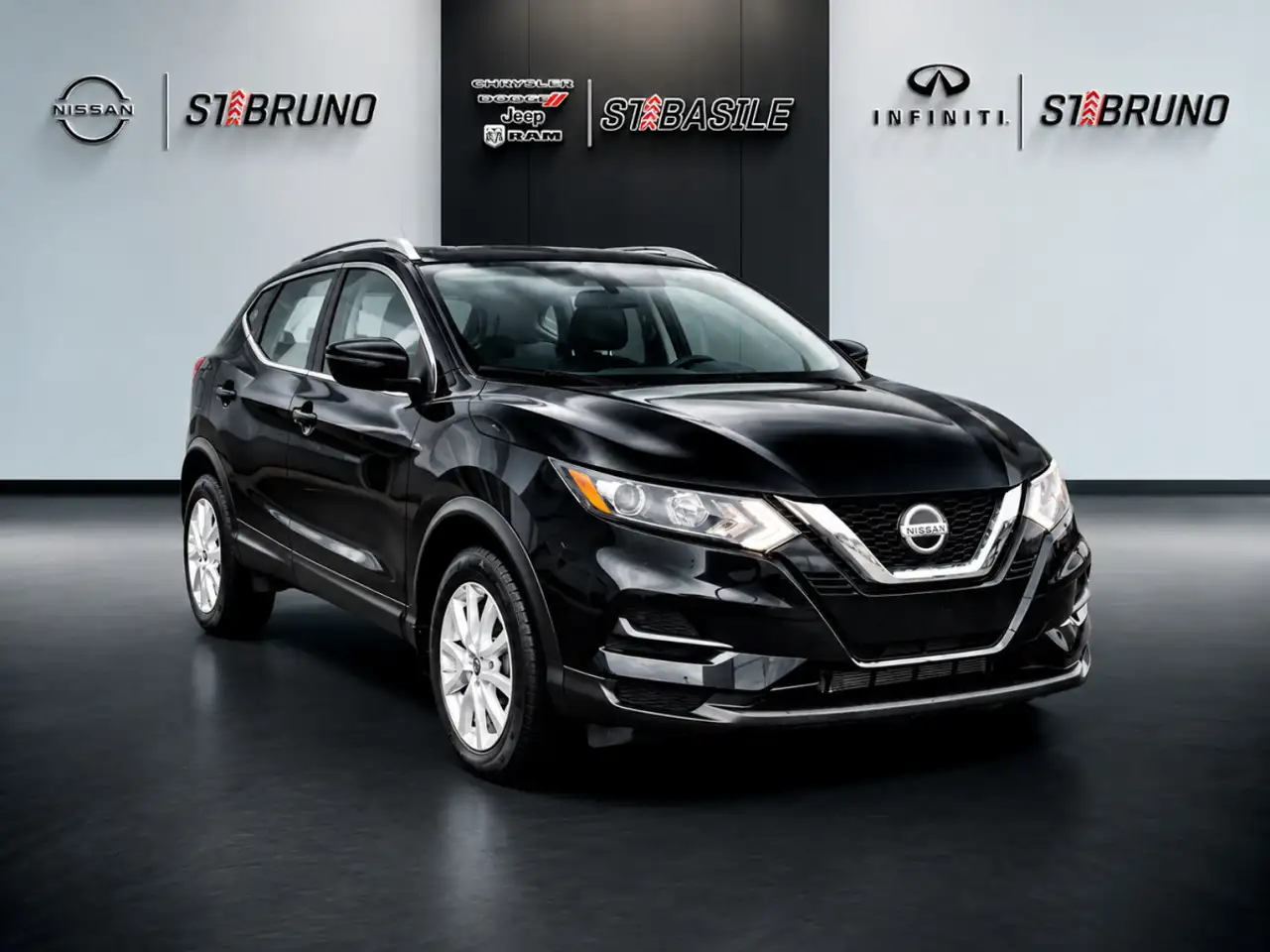 Nissan Qashqai снимка Nissan Qashqai