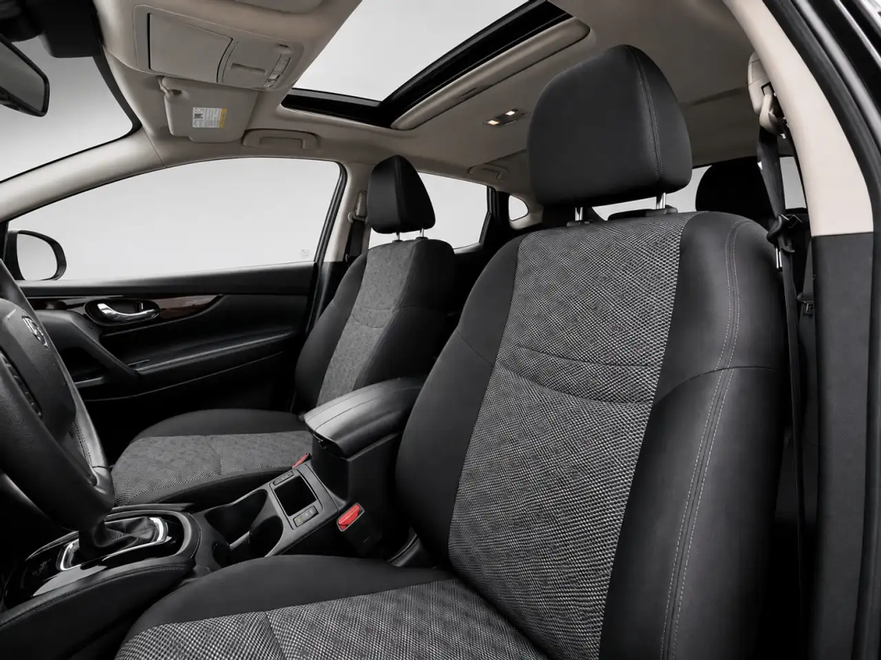 Nissan Qashqai снимка Nissan Qashqai