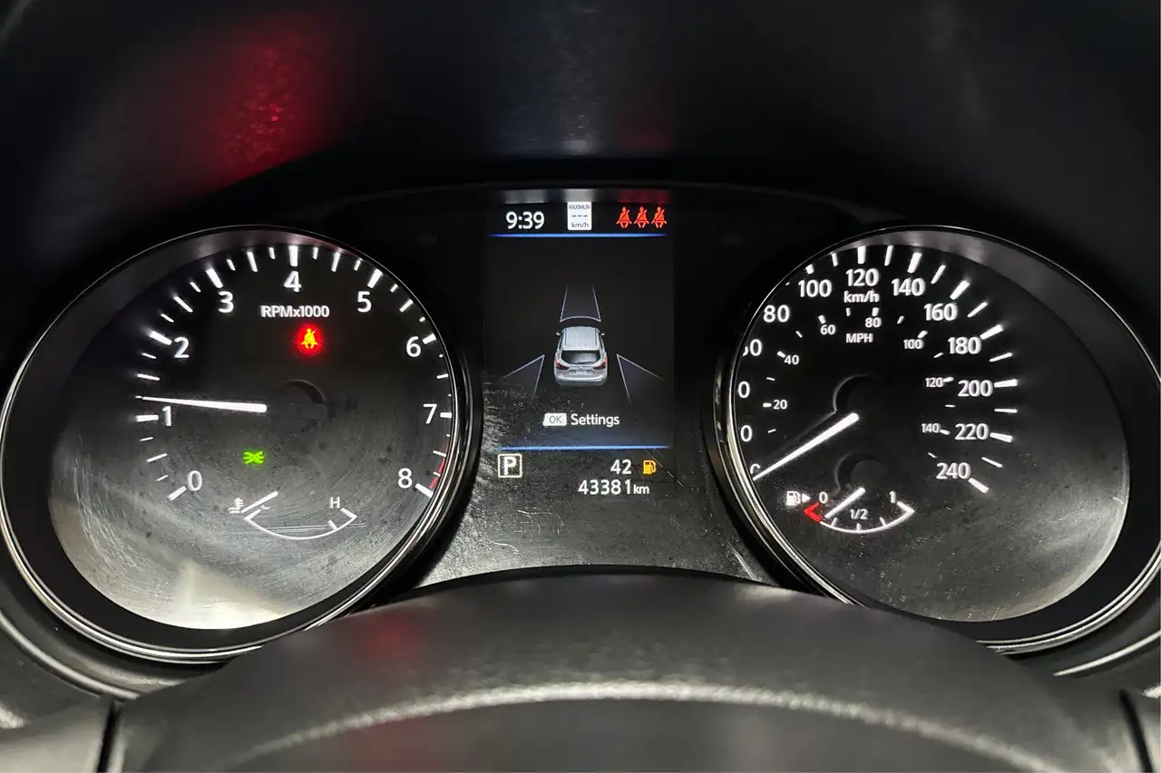 Nissan Qashqai снимка Nissan Qashqai