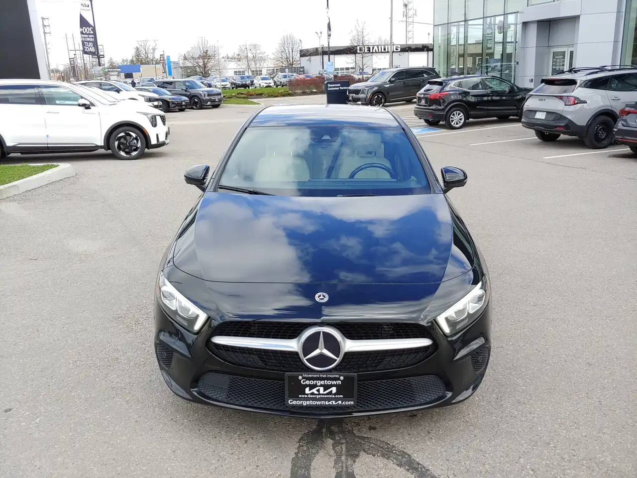 Mercedes-Benz A-Class снимка Mercedes-Benz A-Class