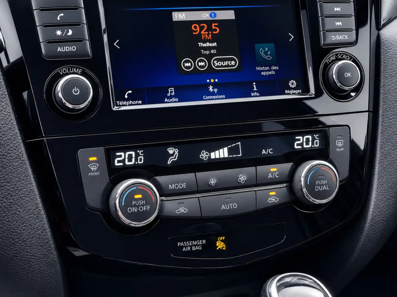 Nissan Qashqai снимка Nissan Qashqai