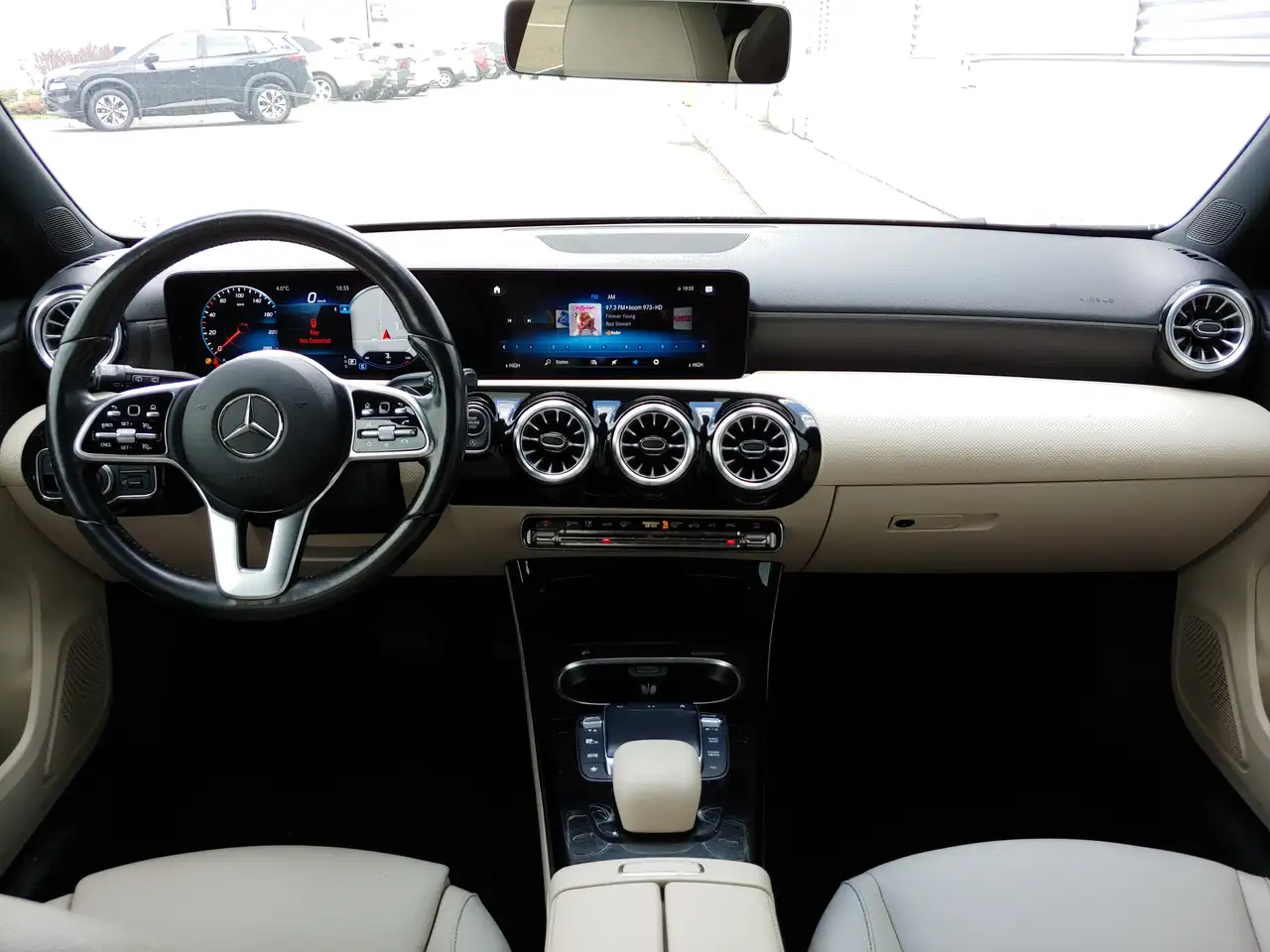 Mercedes-Benz A-Class снимка Mercedes-Benz A-Class