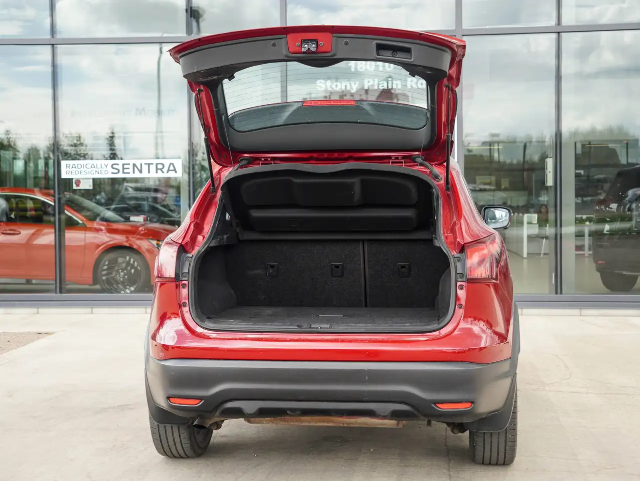 Nissan Qashqai снимка Nissan Qashqai