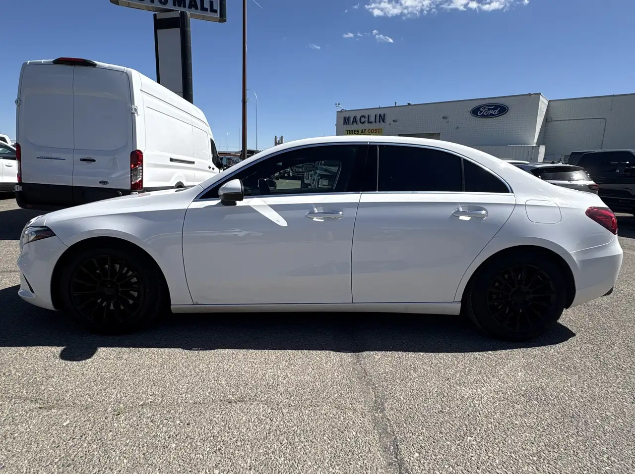 Mercedes-Benz A-Class снимка Mercedes-Benz A-Class