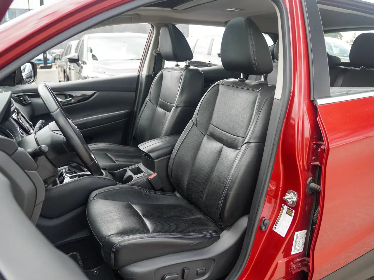 Nissan Qashqai снимка Nissan Qashqai