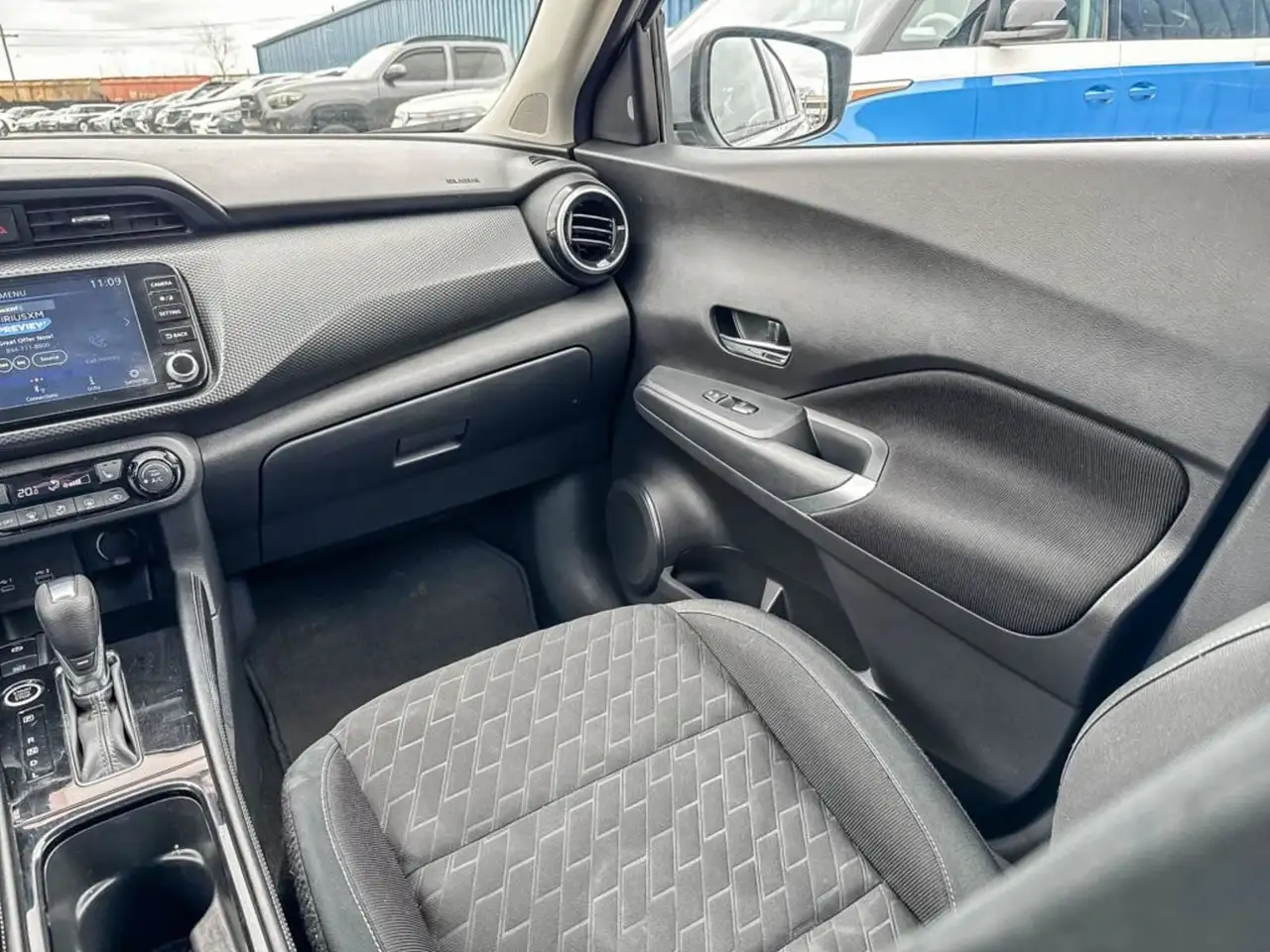 Nissan Kicks снимка Nissan Kicks