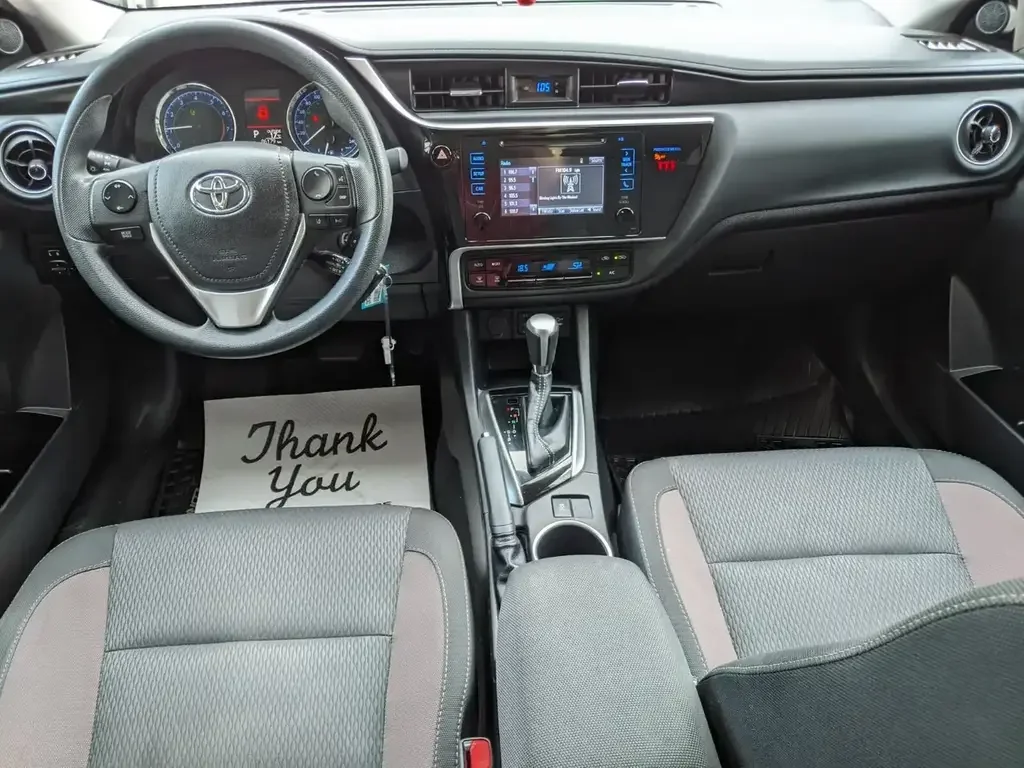 Toyota Corolla снимка Toyota Corolla