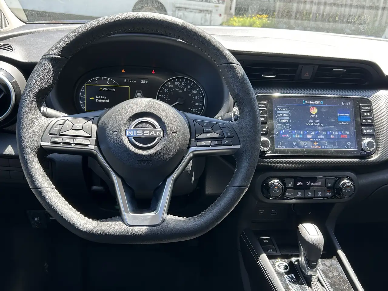 Nissan Kicks снимка Nissan Kicks