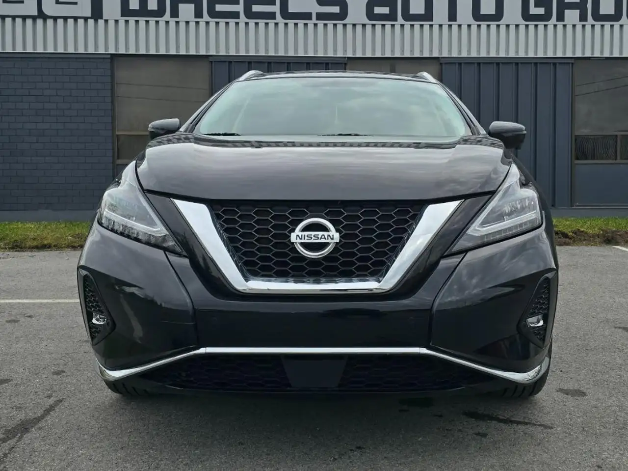 Nissan Murano снимка Nissan Murano