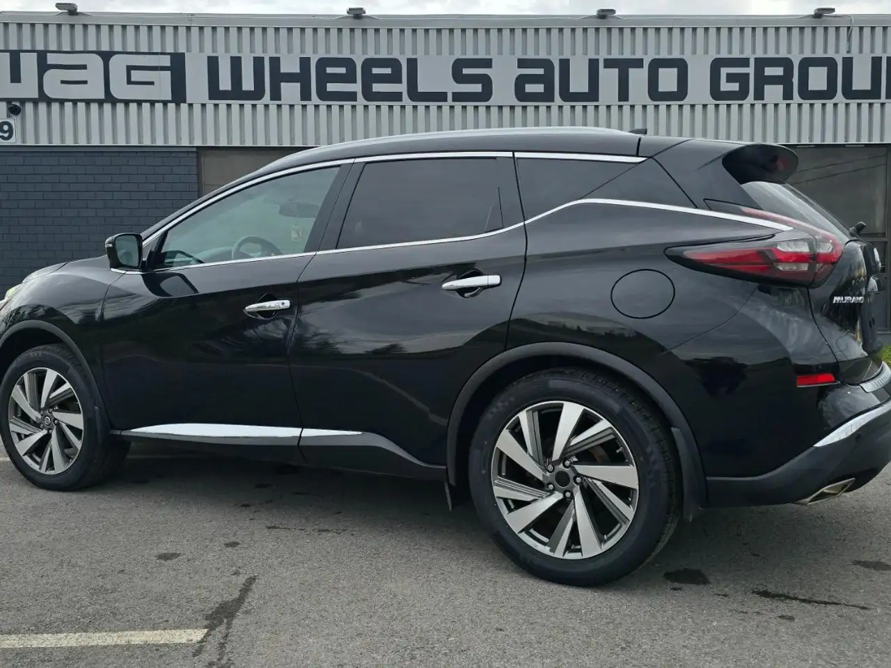 Nissan Murano снимка Nissan Murano