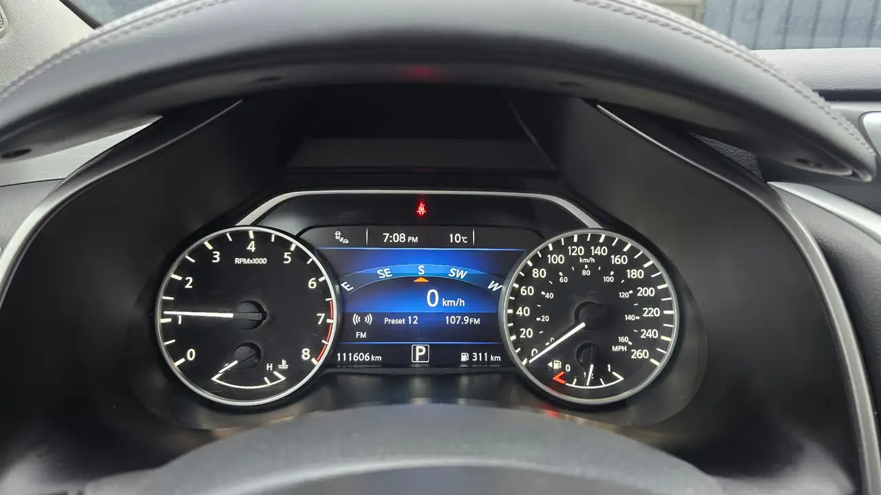 Nissan Murano снимка Nissan Murano