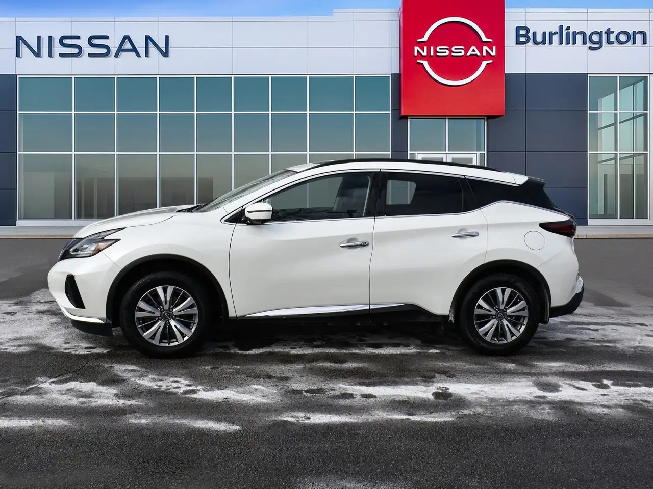 Nissan Murano снимка Nissan Murano