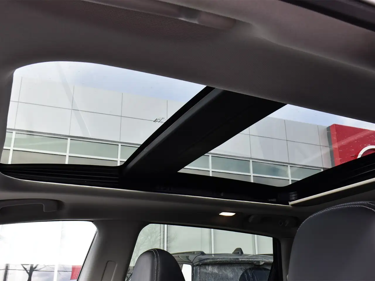 Nissan Murano снимка Nissan Murano