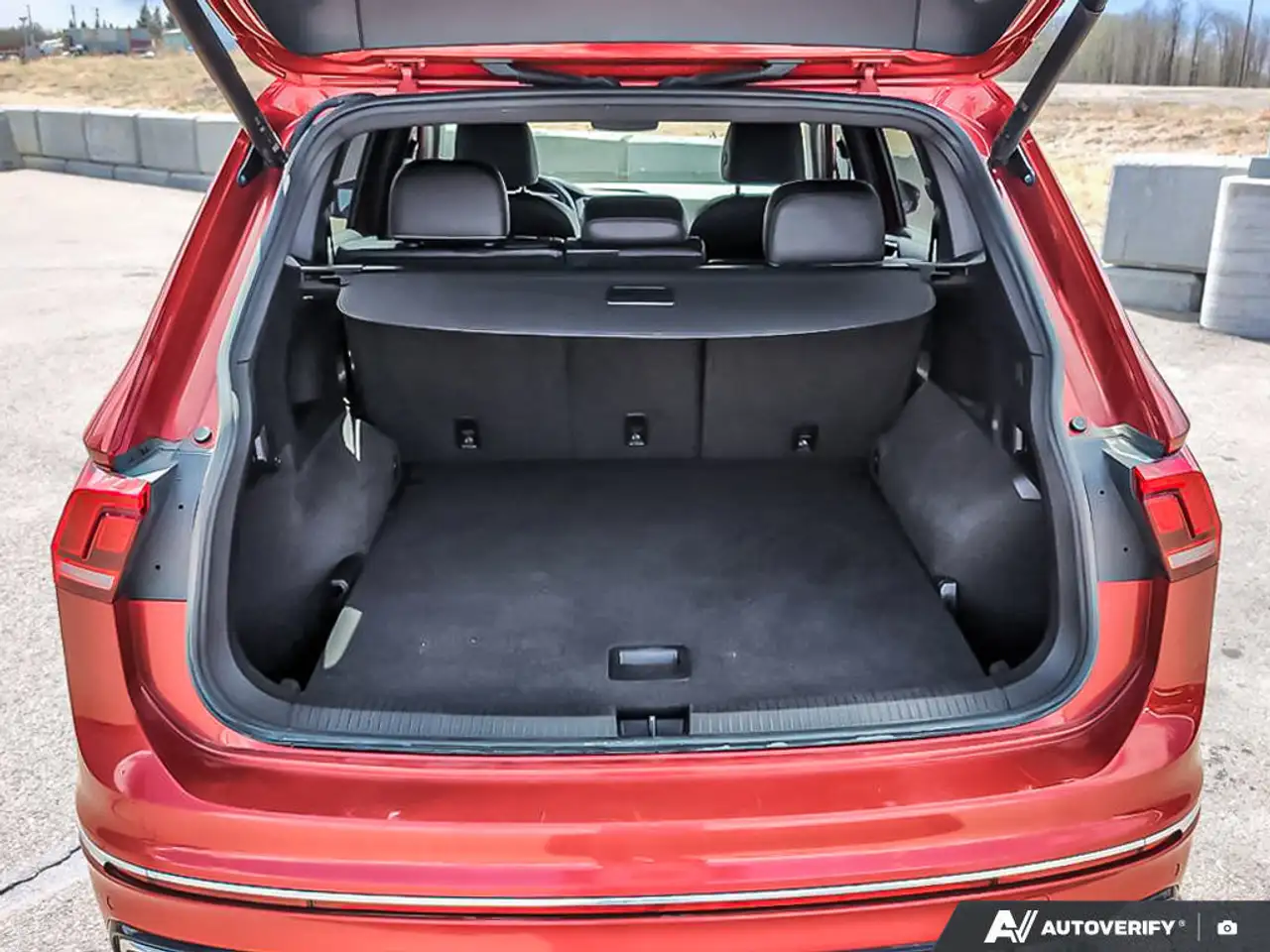 Volkswagen Tiguan снимка Volkswagen Tiguan