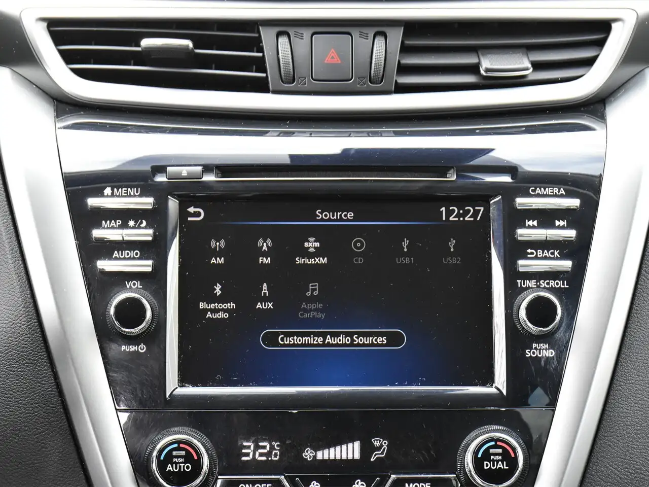 Nissan Murano снимка Nissan Murano