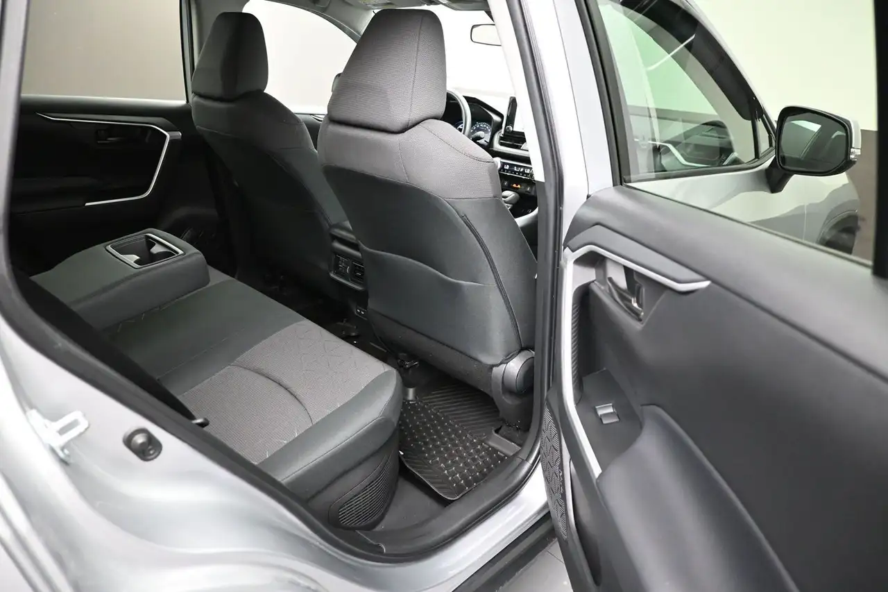Toyota RAV 4 photo Toyota RAV 4