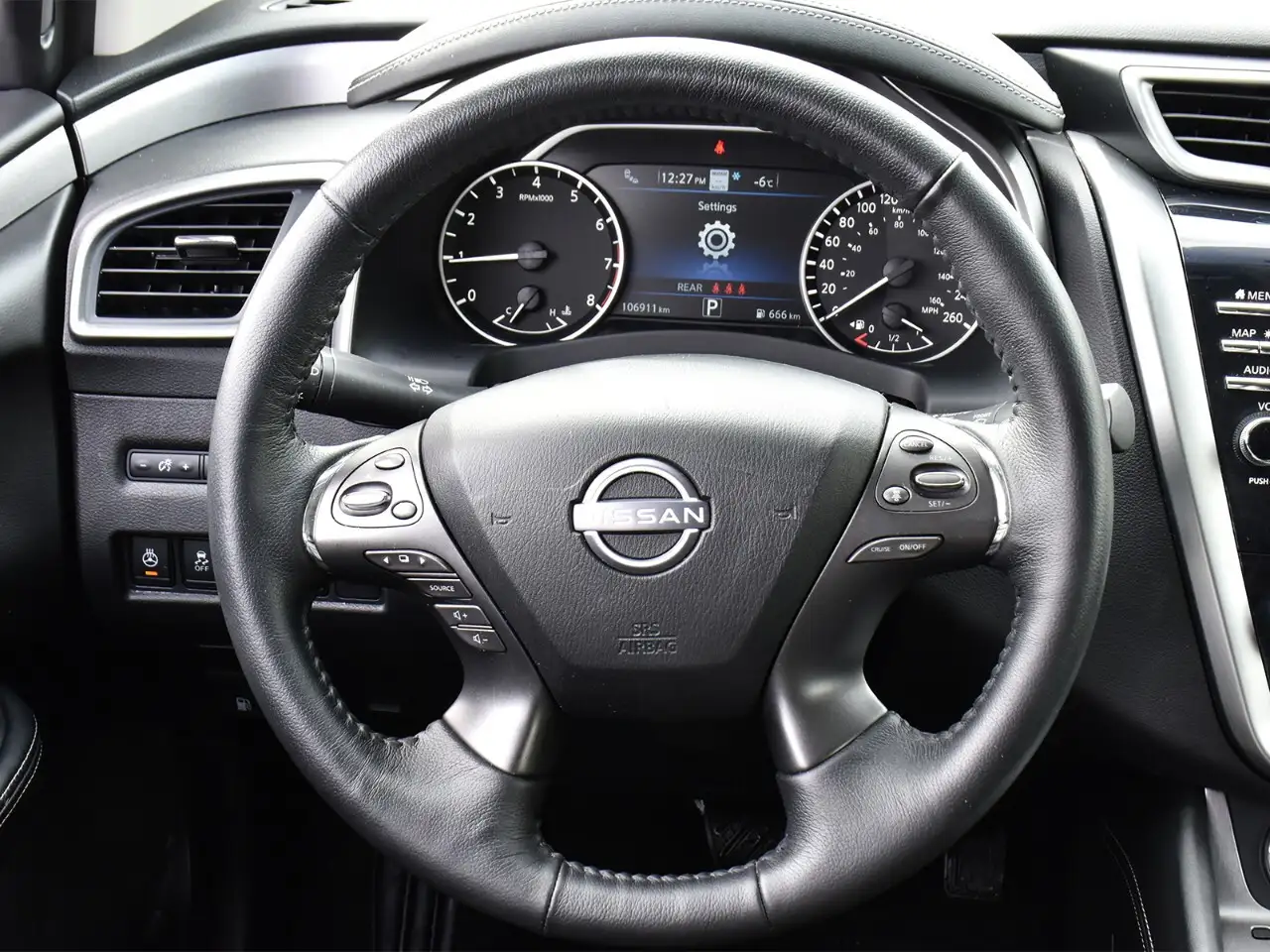 Nissan Murano снимка Nissan Murano