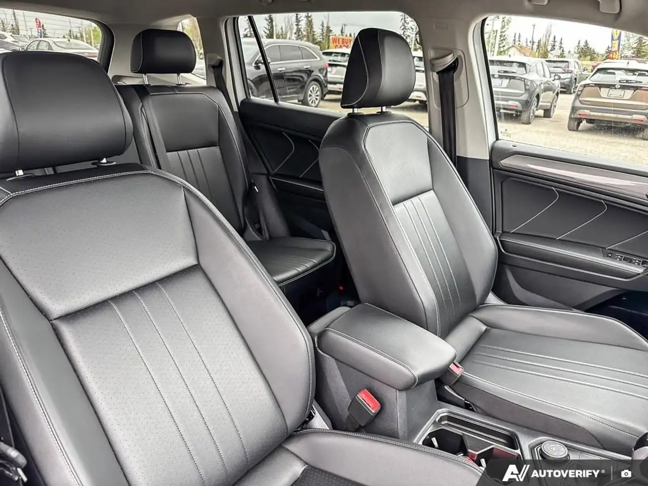 Volkswagen Tiguan снимка Volkswagen Tiguan