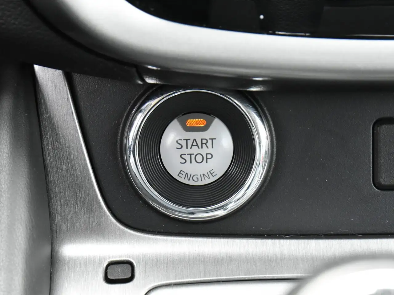 Nissan Murano снимка Nissan Murano