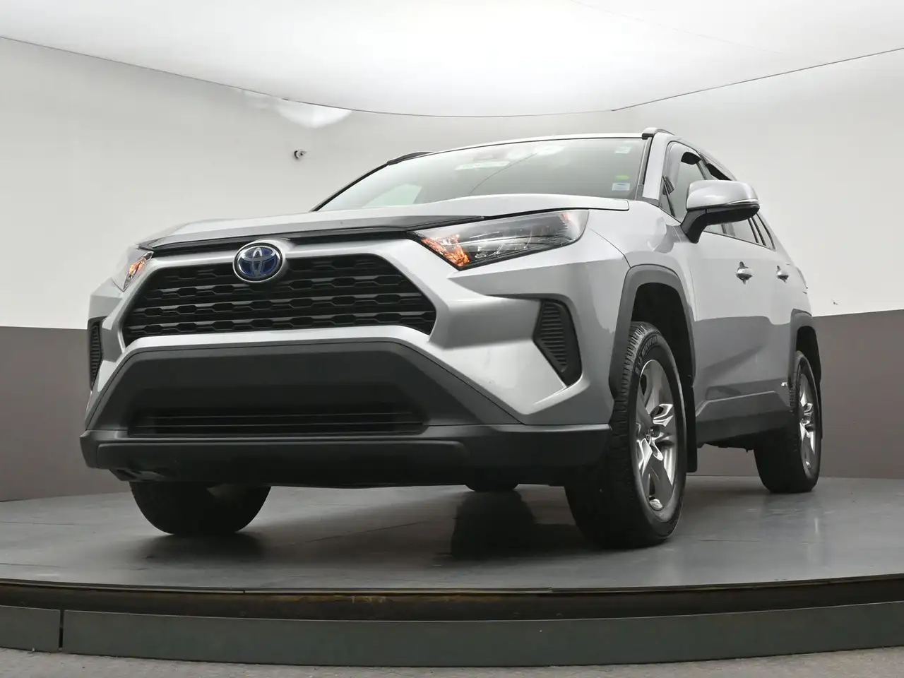 Toyota RAV 4 photo Toyota RAV 4