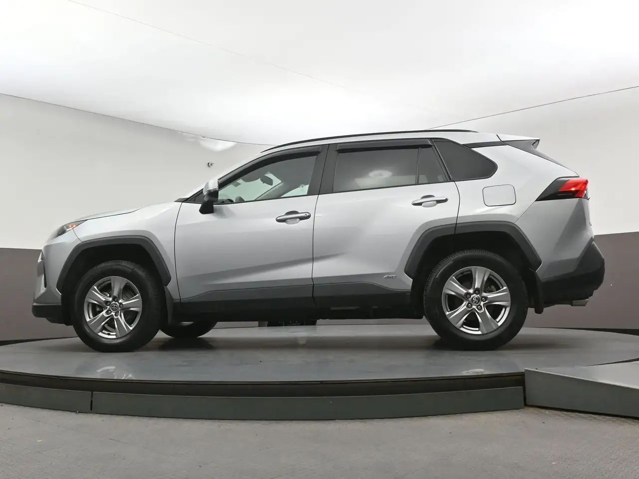 Toyota RAV 4 photo Toyota RAV 4