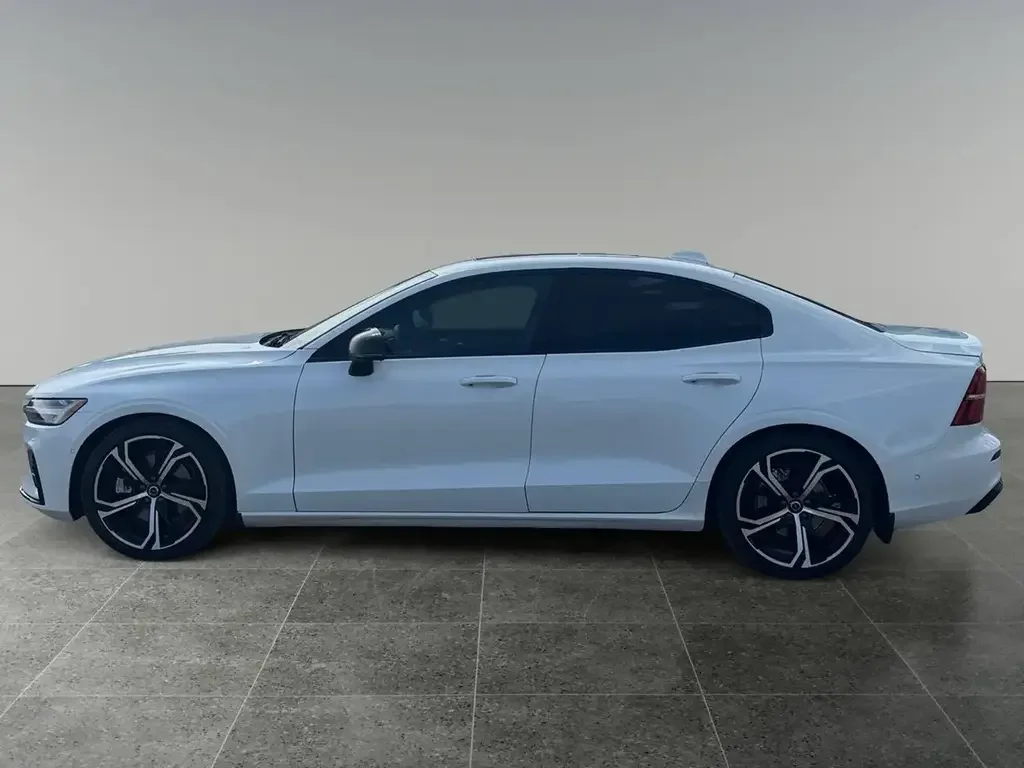Volvo S60 photo Volvo S60