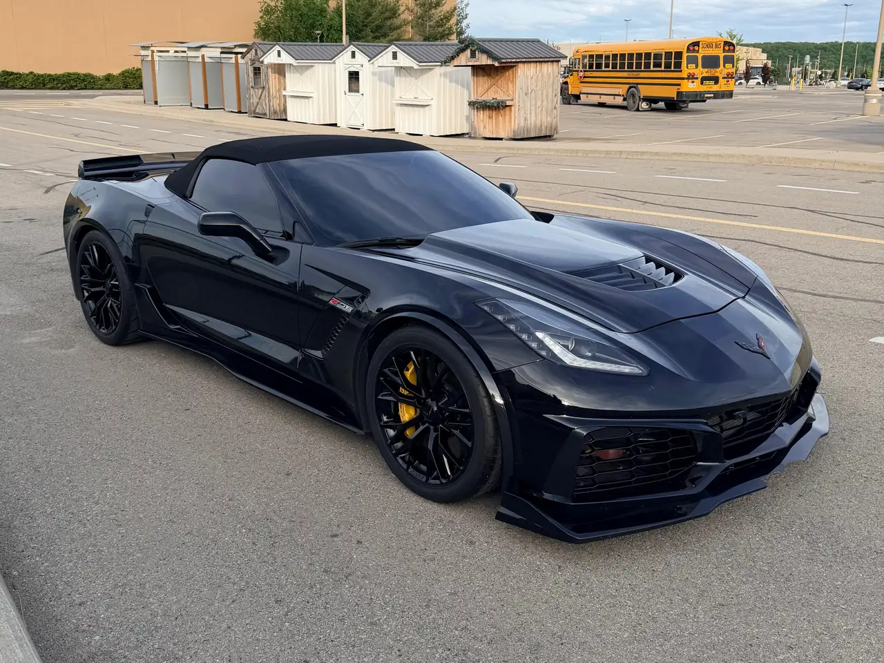 Chevrolet Corvette снимка Chevrolet Corvette