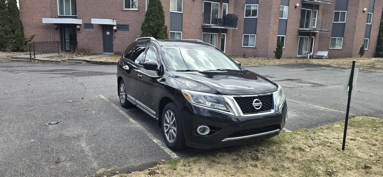 Nissan Pathfinder fotografie Nissan Pathfinder