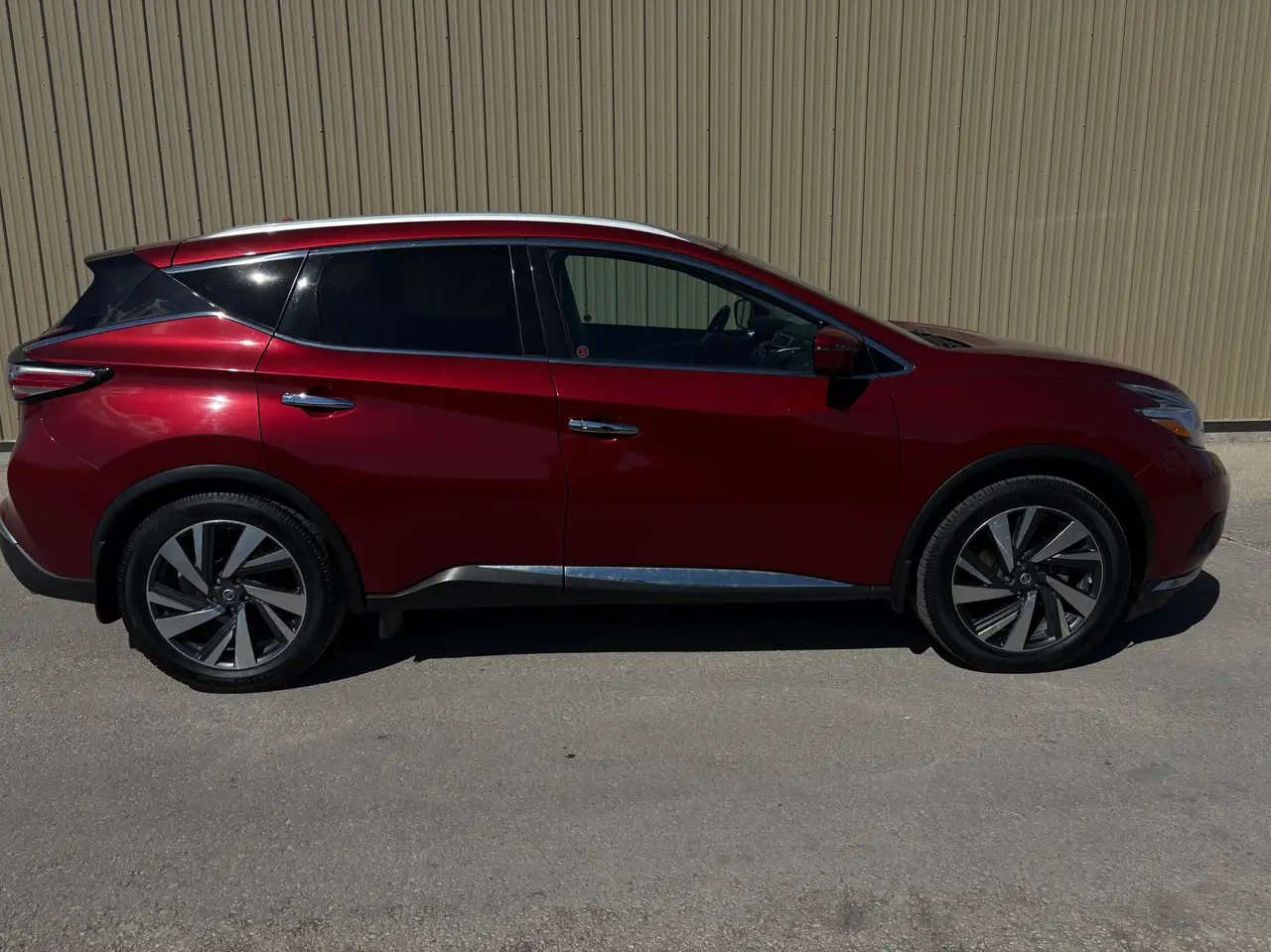 Nissan Murano снимка Nissan Murano
