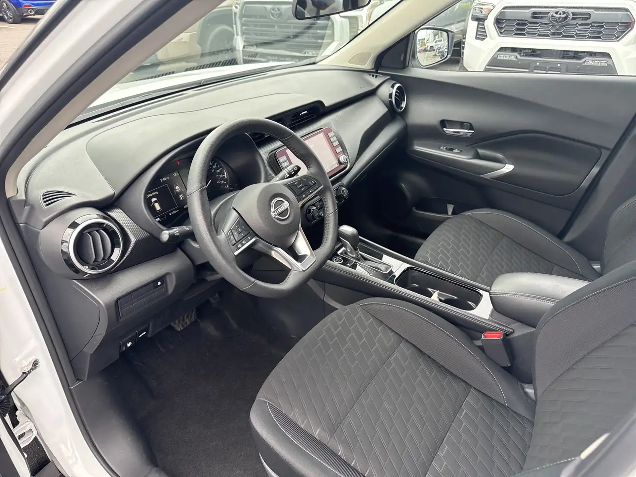 Nissan Kicks снимка Nissan Kicks
