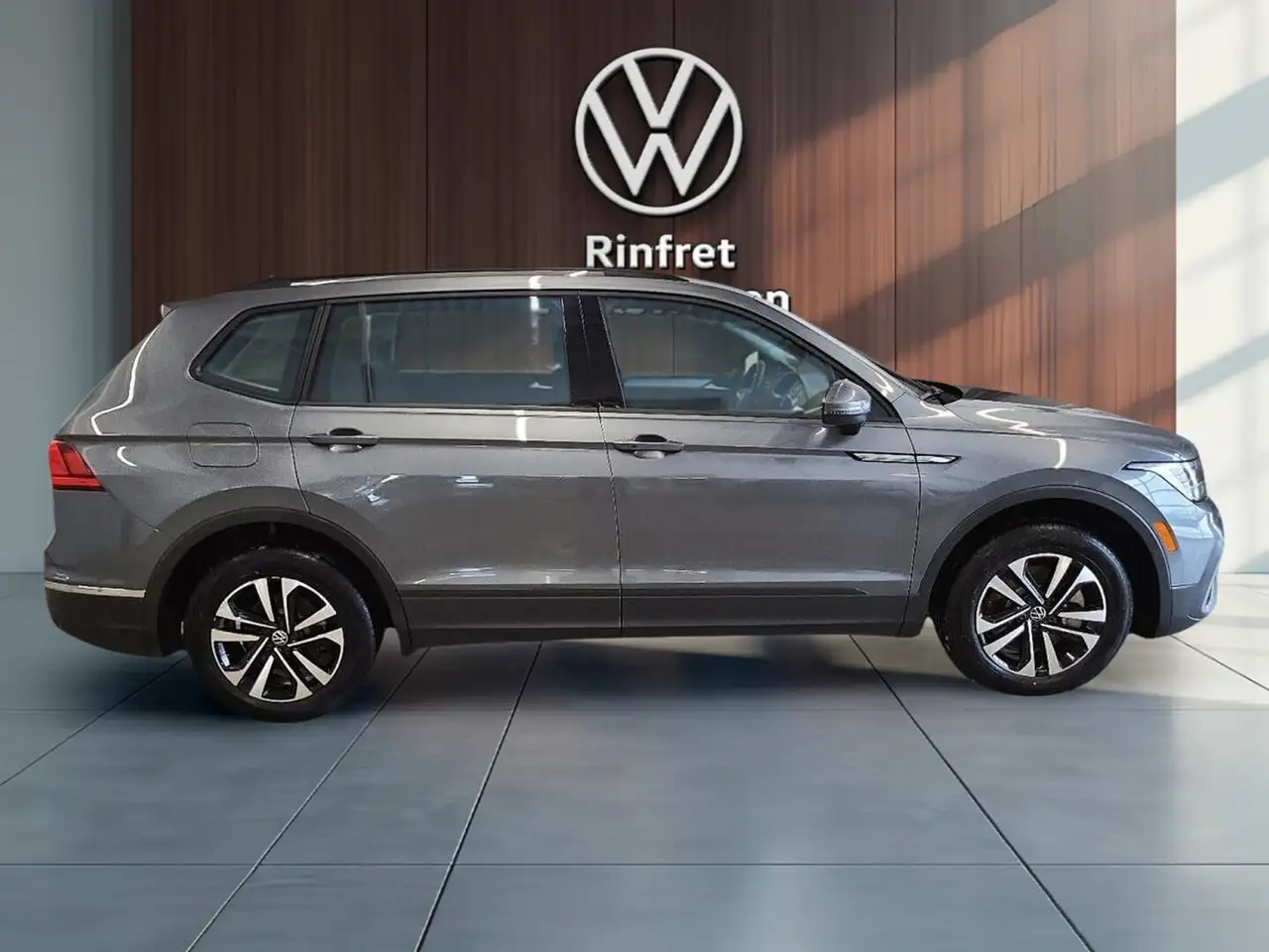 Volkswagen Tiguan снимка Volkswagen Tiguan