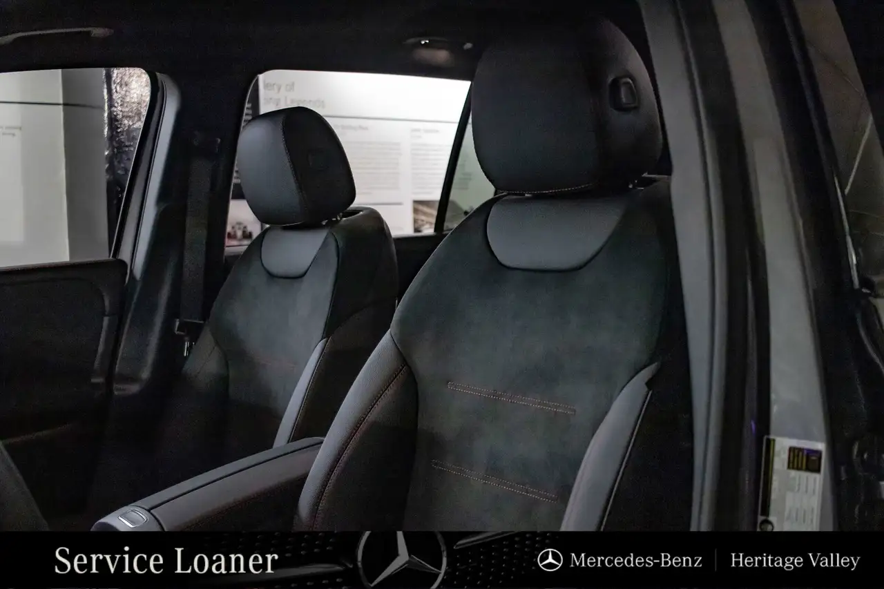 Mercedes-Benz GLB снимка Mercedes-Benz GLB