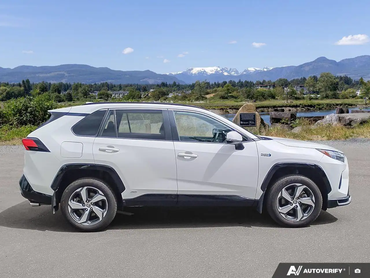 Toyota RAV 4 Prime photo Toyota RAV 4 Prime
