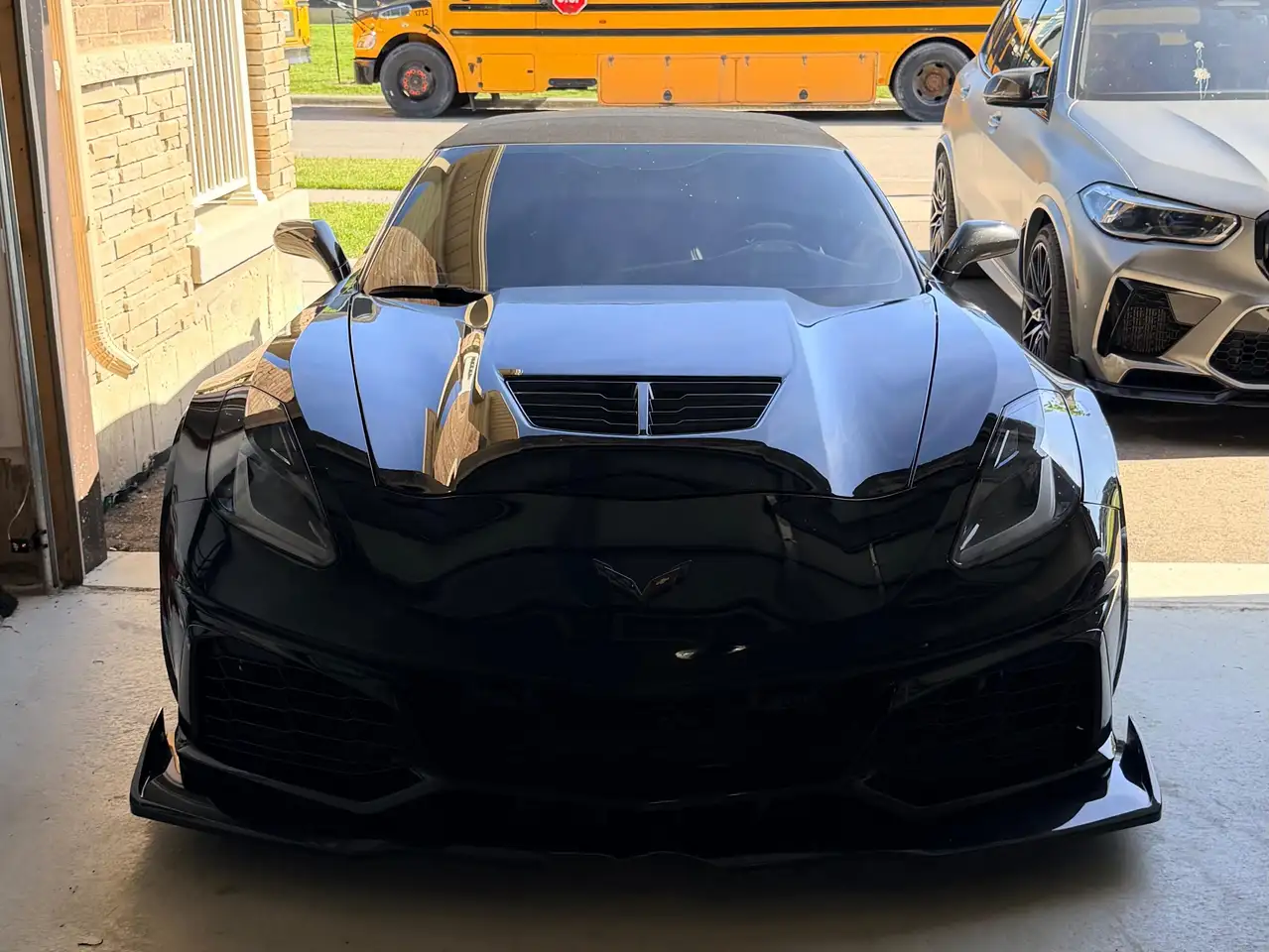 Chevrolet Corvette снимка Chevrolet Corvette