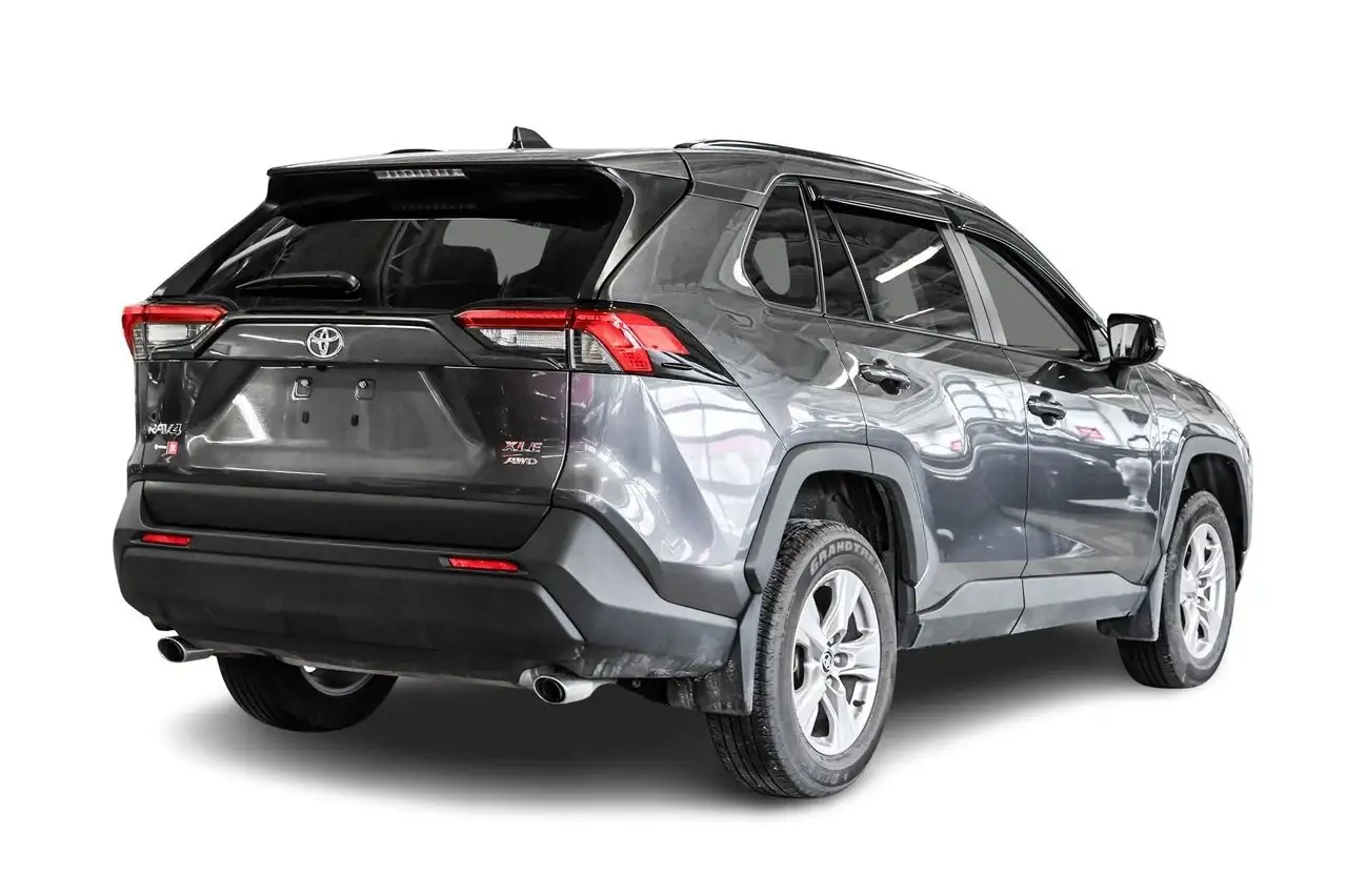Toyota RAV 4 снимка Toyota RAV 4