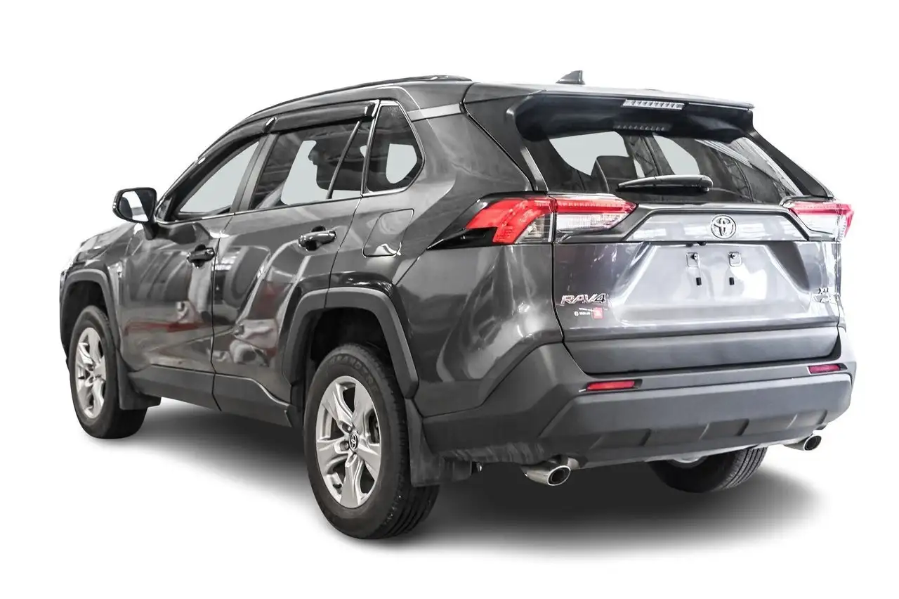 Toyota RAV 4 снимка Toyota RAV 4