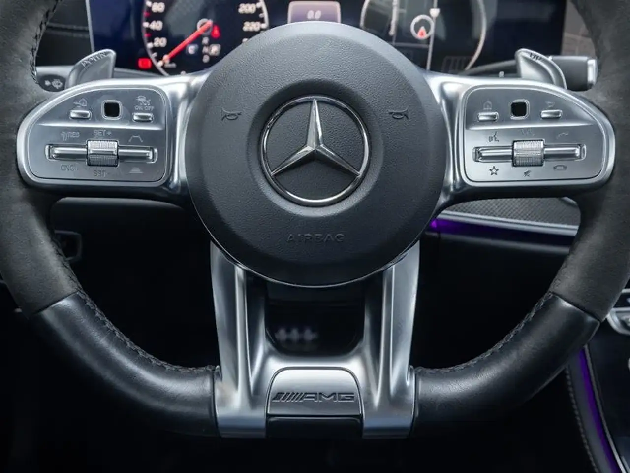 Mercedes-Benz E-Class fotografie Mercedes-Benz E-Class