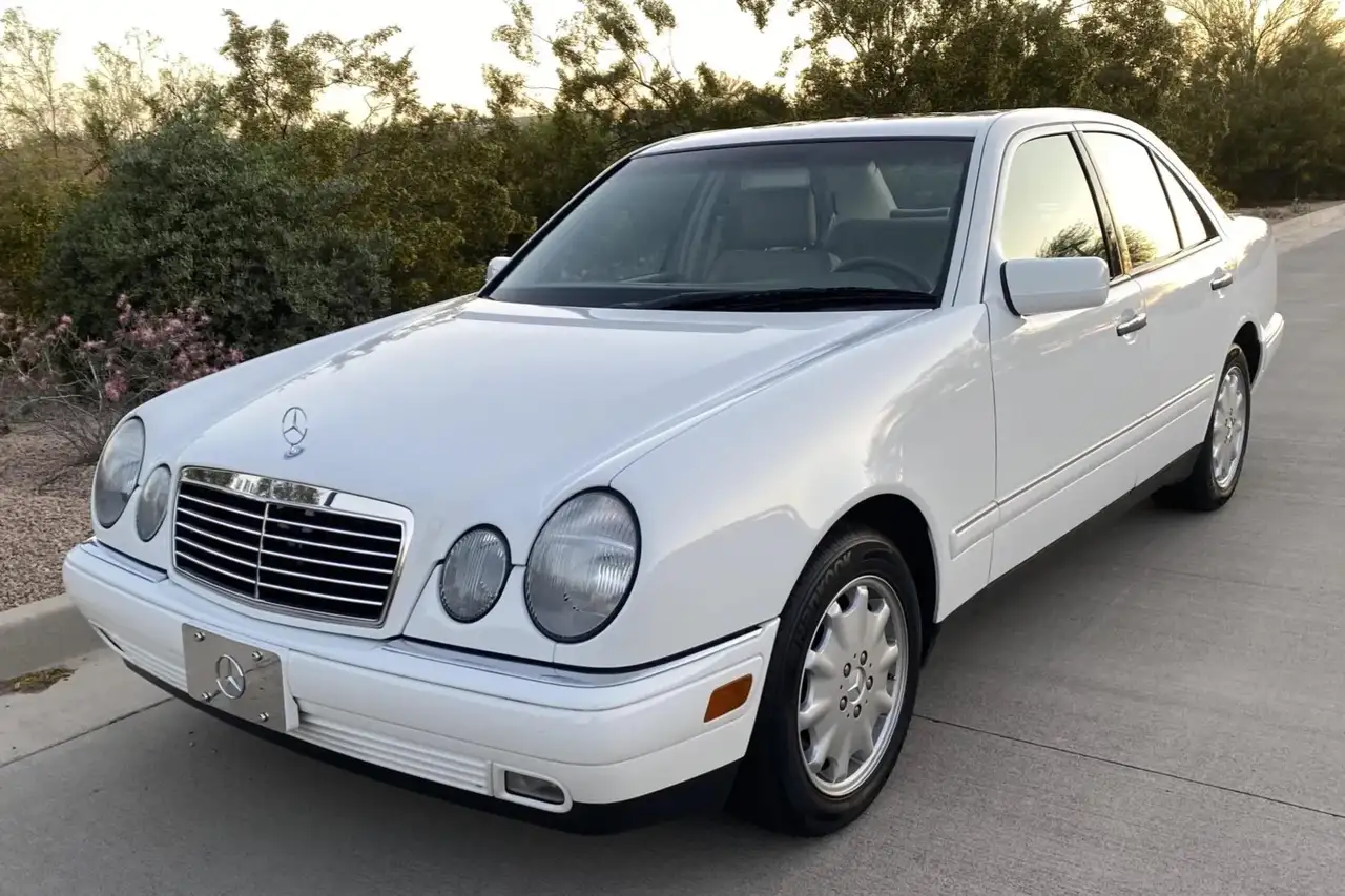 1999 Mercedes-Benz E-Class