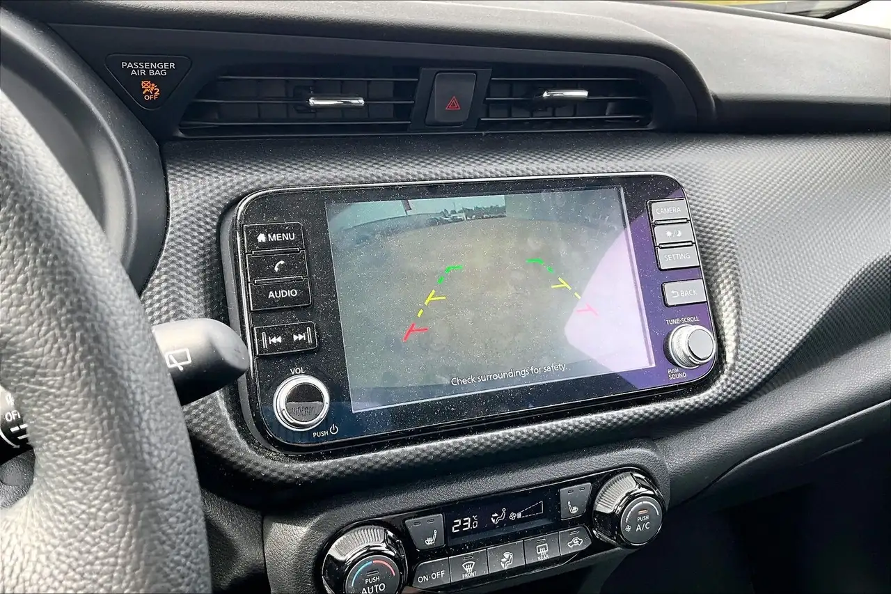 Nissan Kicks photo Nissan Kicks