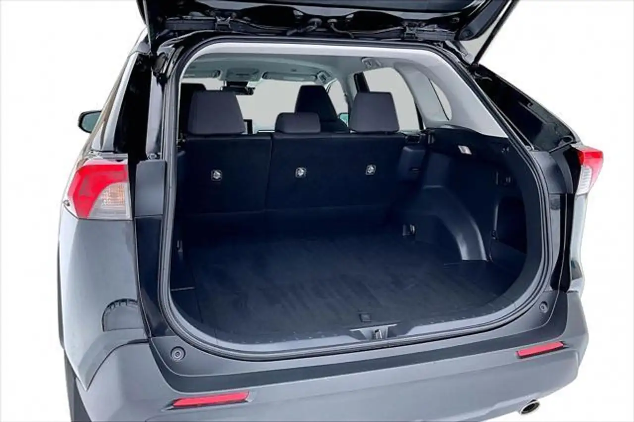 Toyota RAV 4 снимка Toyota RAV 4