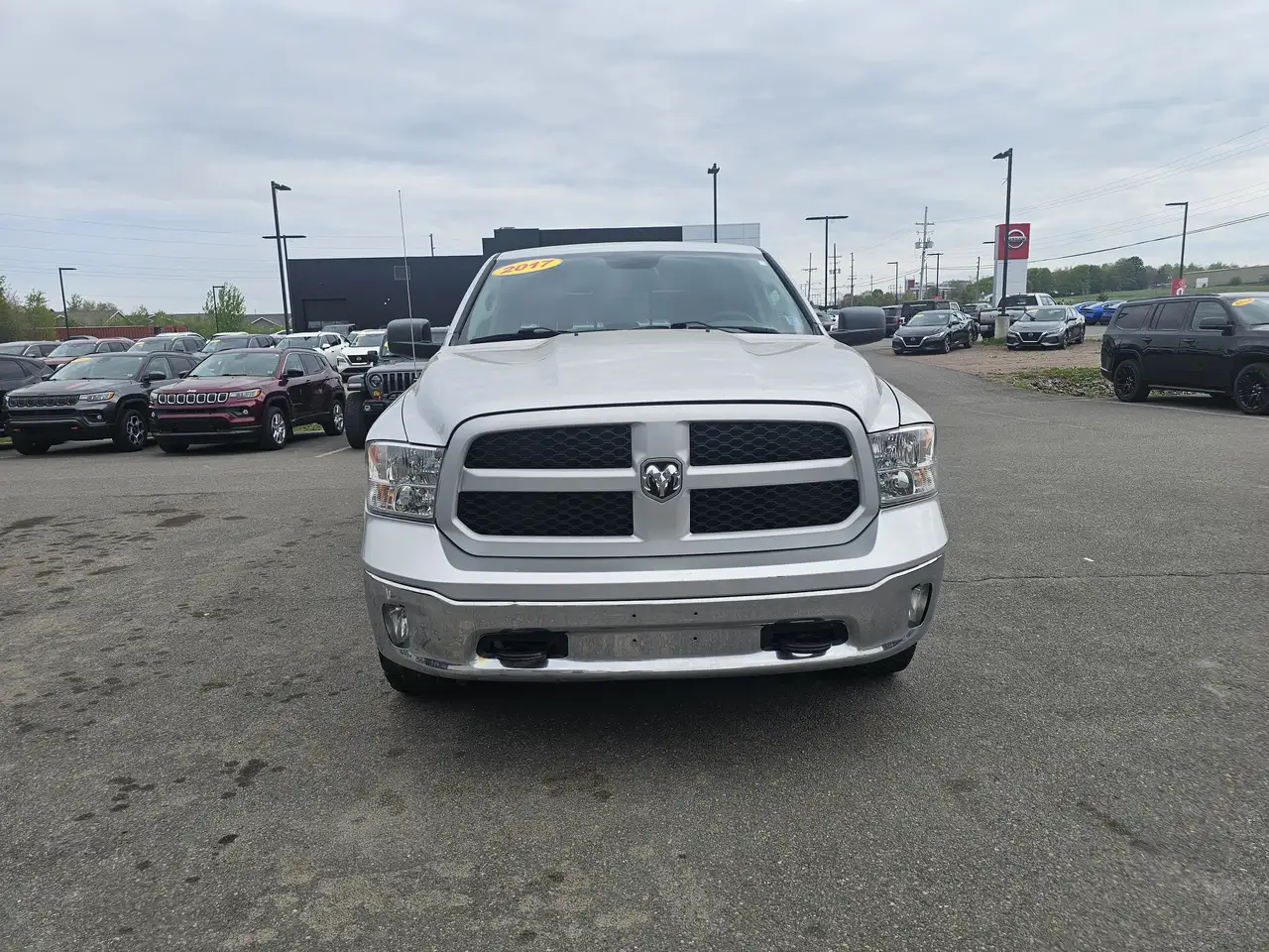 RAM 1500 снимка RAM 1500