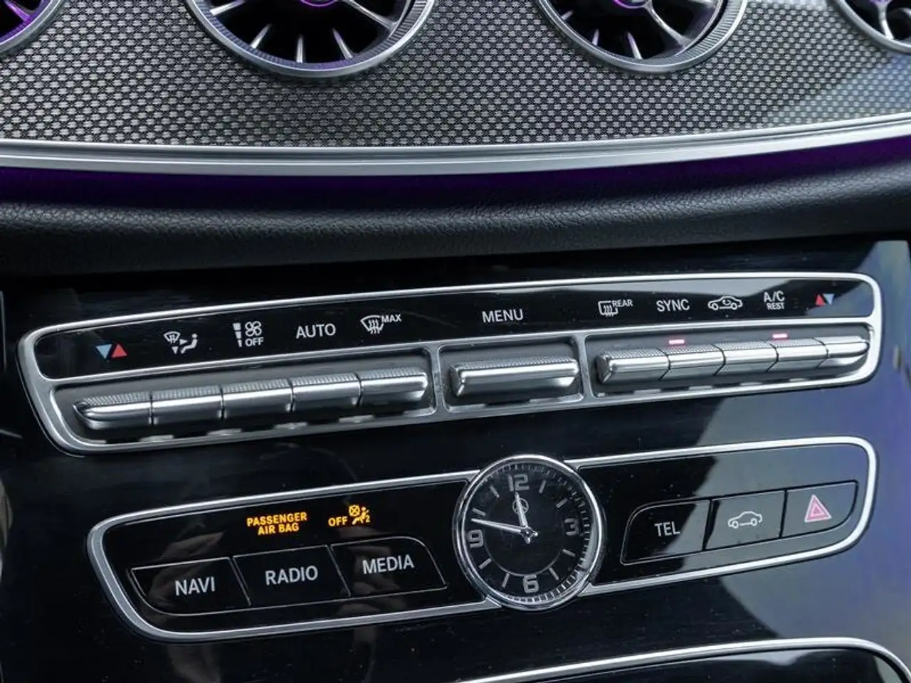 Mercedes-Benz E-Class fotografie Mercedes-Benz E-Class