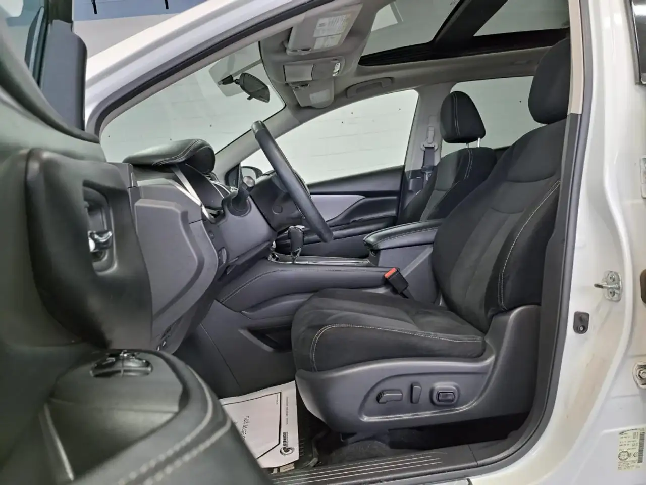 Nissan Murano снимка Nissan Murano