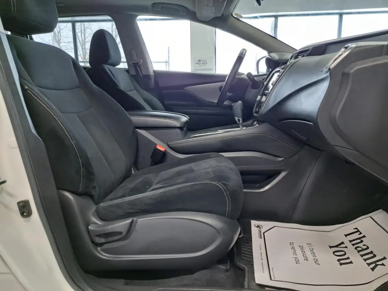 Nissan Murano снимка Nissan Murano