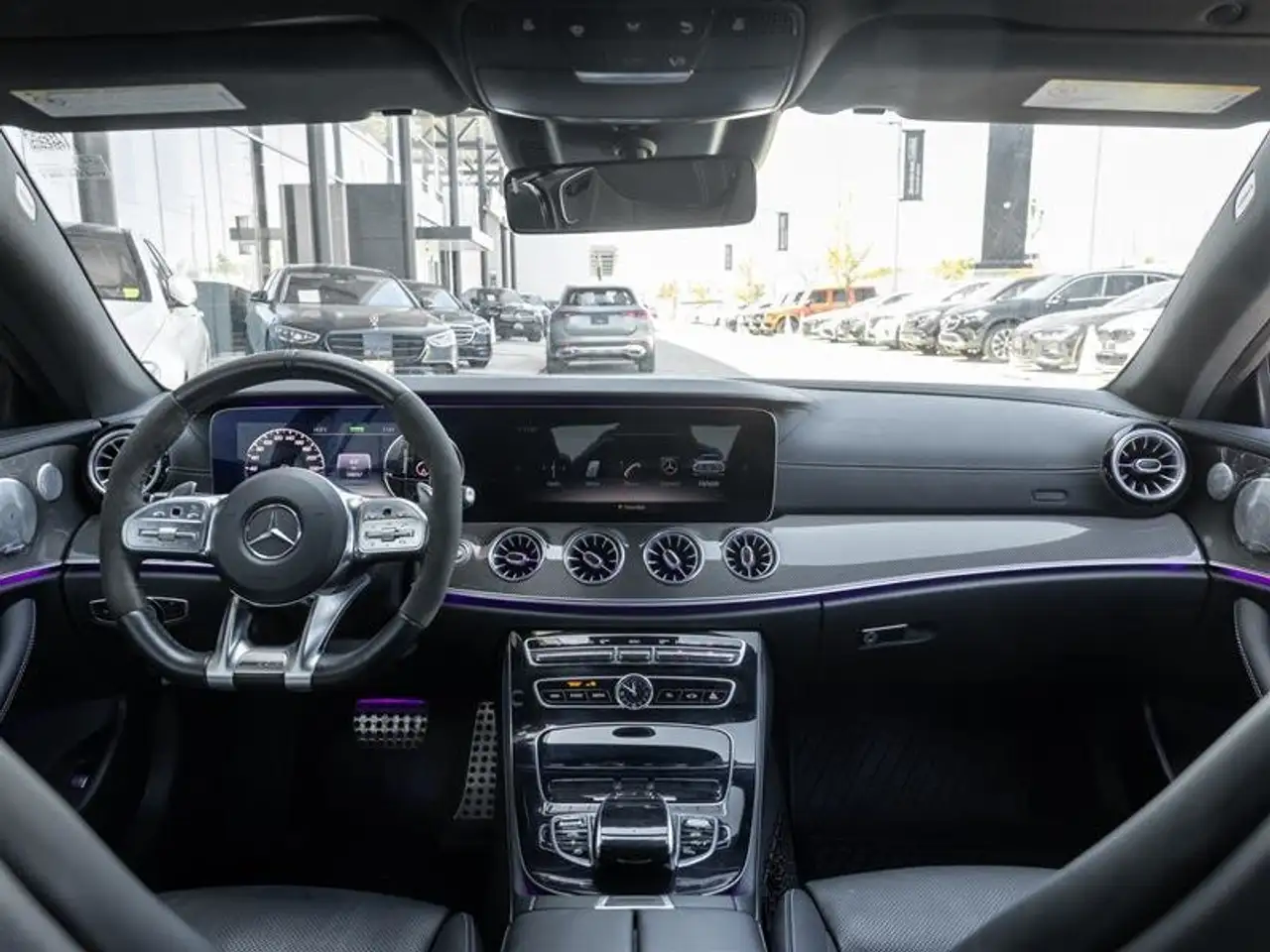 Mercedes-Benz E-Class fotografie Mercedes-Benz E-Class
