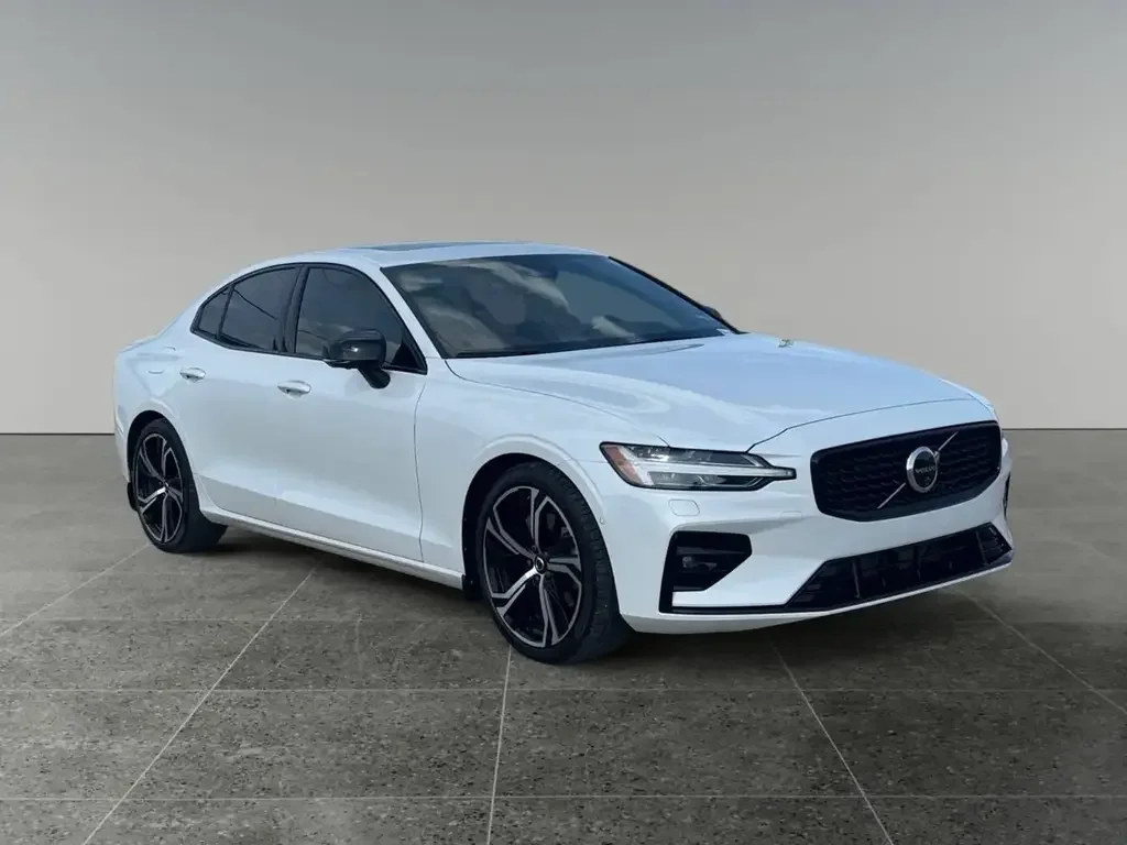 Volvo S60 photo Volvo S60