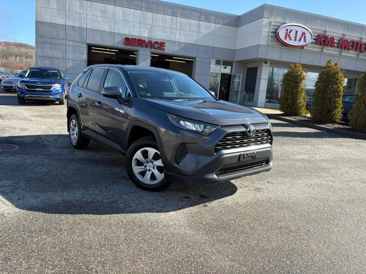Toyota RAV 4 снимка Toyota RAV 4