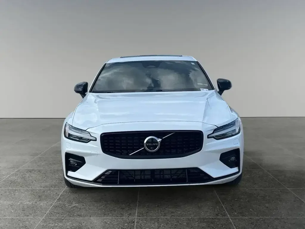 Volvo S60 photo Volvo S60