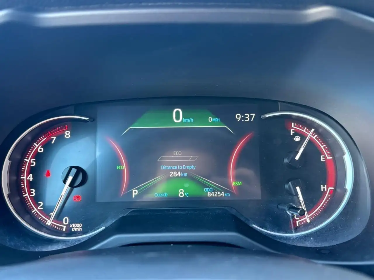 Toyota RAV 4 снимка Toyota RAV 4